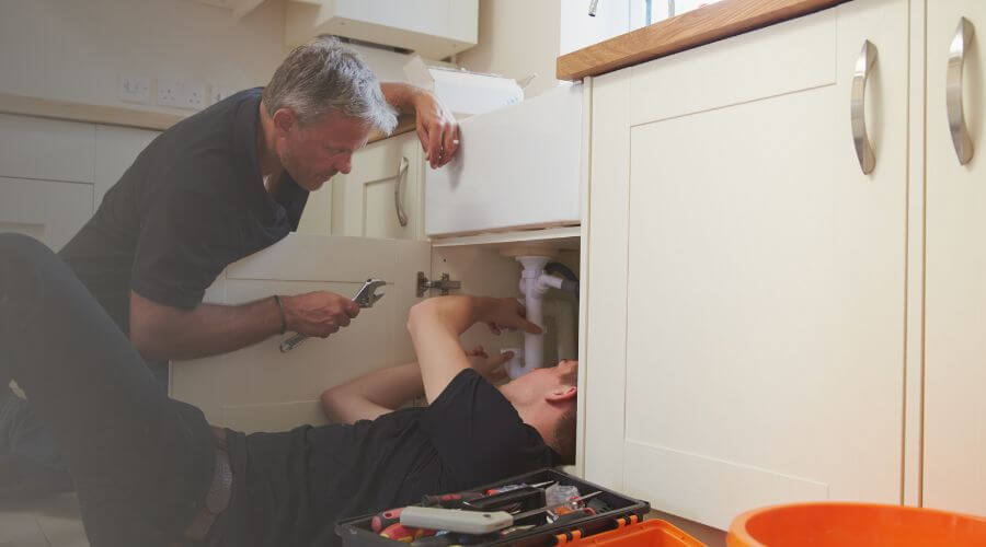 Professional burst pipe repair services in McConnells, SC